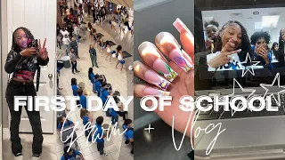 FIRST DAY OF SCHOOL// Grwm+Mini Vlog. MUST WATCH!!