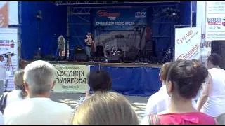Левко Боднар і танцюючий вуйко, день Івано-Франківська, 2013