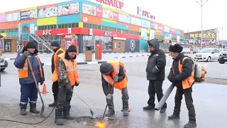 В Кузнецке ямочный ремонт дорог проводят по новой технологии