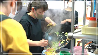 This is truly a Japanese ramen shop!! A raging grilled rice rush!  丸好食堂  japanese street food