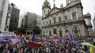 Mass protests against Bolsonaro held across Brazil after court decision
