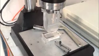 Ultrasonic welding machine mold teaching