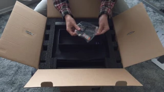 Oppo UDP-203 4K Blu-ray player Unboxing