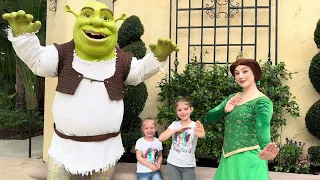 Shrek & Fiona - Meet & Greet Photo Op at Universal Studios Florida