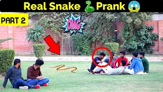 REAL SNAKE PRANK || EPIC SNAKE PRANK IN PAKISTAN || FUNNY REACTIONS || STILL FUN SNAKE PRANK 🐍