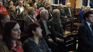 попурри песен о комсомоле.