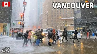 🇨🇦 【4K】❄️❄️❄️ Snowfall in Downtown Vancouver BC, Canada. Travel Canada.