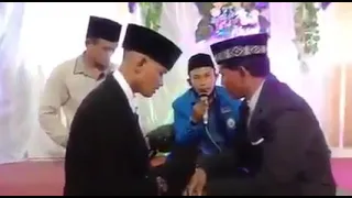 Mertua Tendang Menantu Saat Akad Nikah