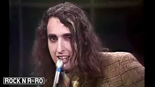 Tiny Tim - Tiptoe Through the Tulips