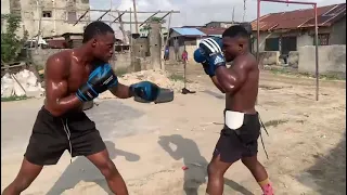 FIREWORK BOXING SPARRING.