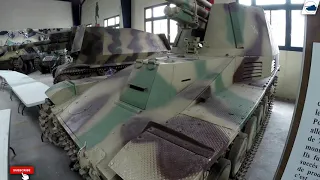 Wespe  Sd.Kfz. 124 - Walkaround - Saumur Tank Museum.