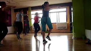 "Ella lo baila pegao" Gente de Zona - Coreografia Zumba®