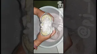 #asmrspongesqueezing #oddlysatisfying #spongesounds #suds #dishsoap #ajax #paste #pj_asmr_idk