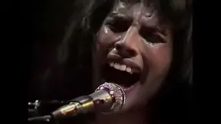 Queen - In The Lap Of The Gods.. Revisited (Live At The Hammersmith Odeon: 24/12/1975)