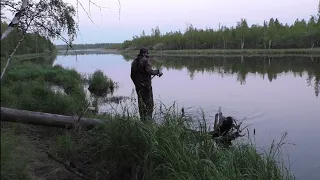 Рыбачим на старице водозабора!!! ТАЙГА,СИБИРЬ.ЛЕТНЯЯ РЫБАЛКА 2023 г.