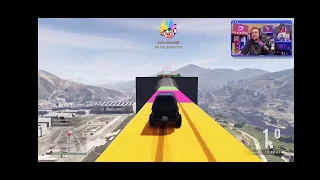 Auron mata a Juan en la meta jugando carreritas de GTA