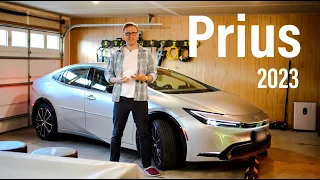 Toyota Prius 2023 года - Новый лидер!