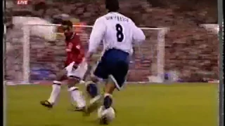 Ilie Dumitrescu si capatul de linie, in 01.01.1996 Tottenham - Manchester United 4-1