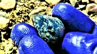 HOW TO FIND SAPPHIRE ON BEDROCK | Liz Kreate