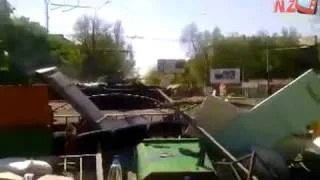 14 05 2014 11 00 поджог БМП! Мариуполь! Новости Луганск Славянск Одесса Мариуполь Донецк