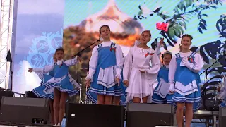 Ансамбль "Сябрынка". Концерт ко Дню Независимости 03.07.2019г.  1102