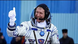 Tim Peake Talks Life In Space - BBC Click