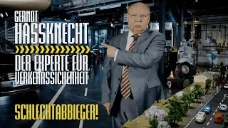 Folge 06: Schlechtabbieger | Gernot Hassknecht: Der Experte für Verkehrssicherheit