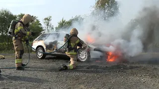 Varje droppe räknas - Skärsläckare på bilbränder