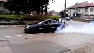 Mercedes - Benz CLK 270 cdi burnout BULGARIA...