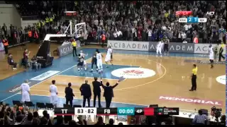 Bogdan Bogdanovic'in son saniye basketi. // 04.04.2016 // Fenerbahçe - Türk Telekom