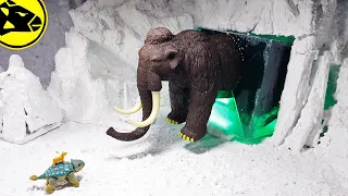 Frozen Mammoth, Dinosaurs & Yeti Part 1