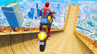 Spiderman vs SUPER Ramp In GTA 5 - Cars, Vehicles, Bikes Jumping