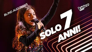 Mia la piccola super fan di Loredana Bertè | The Voice Kids Italy | Blind Auditions