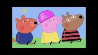 Peppa pig listens to russian pig