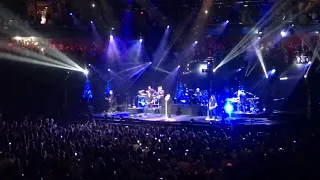 Bon Jovi 2018 Livin' On A Prayer (Live)