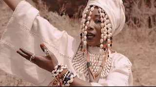 Fatoumata Diawara - YAKANDI feat Tenin Nayan Diawara x Biwôrô Gang