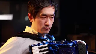 Chinese Military Song | March of Steel Torrent | Kai Zhong Accordion