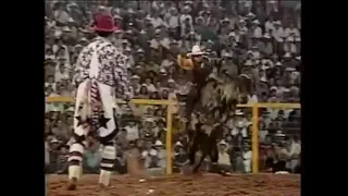 Aron semas (Rodeio de barretos Ano 1994)Final do Rodeio