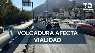 Volcadura provoca caos vial en la avenida Eloy Cavazos en Guadalupe