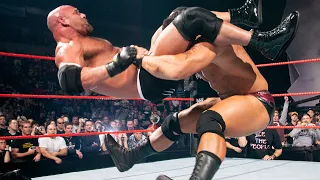 Batista returns during Goldberg vs. Shawn Michaels clash: Raw, Oct. 20, 2003