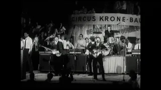 (Synced) The Beatles - Live At The Circus Krone-Bau - June 24, 1966 - Source 1 (Afternoon Show)