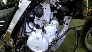 Излучатель Мотобокса, про снятие двигателя на BMW F650 GS