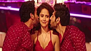 Kaun Nachdi HD [ Full Song ]Sonu ke Titu ki Sweety | Guru Randhawa Neeti Mohan | Kartik Aryan