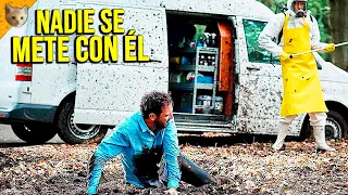 ESTE HOMBRE CASTIGA A TODOS LOS QUE NO SE DISCULPAN CON ÉL DE LA PEOR FORMA| Resumen