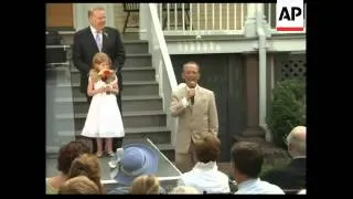 4:3 Mayor Bloomberg officiates wedding of two city workers