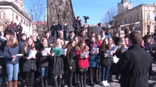 У Львові вшанували пам’ять Героїв Небесної Сотні тихою ходою