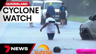 Destructive cyclone approaching Queensland's coast | 7 News Australia