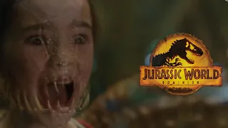 Jurassic World Fallen Kingdom Maisie Lockwood and Indoraptor - Legendary Dinosaur | Scane