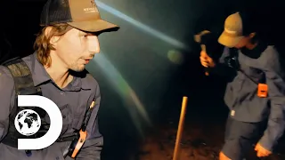 Parker Pegs A Kalgoorlie Claim In The Dead Of Night | Gold Rush: Parker's Trail