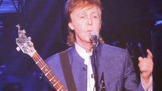 PAUL McCARTNEY : A Hard Day's Night - Save Us - Can't Buy Me Love (Fresno, CA - 2016)